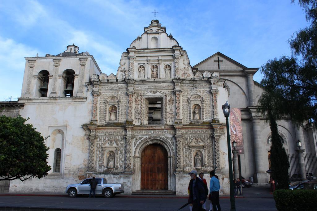 Hotel Kasa Kamelot Quetzaltenango Bagian luar foto